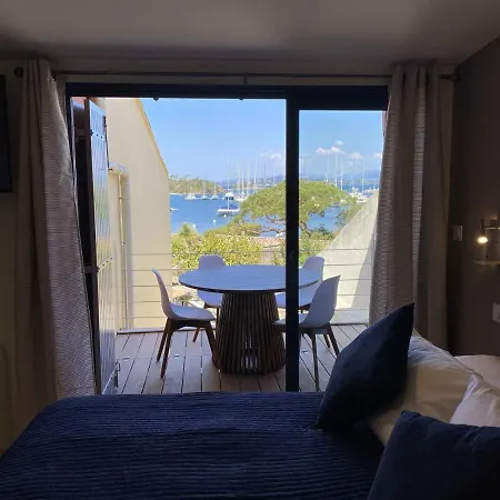 L'arche De Hotel