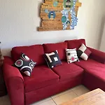 L'arche De *