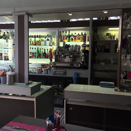 酒店 L'arche De 波克罗勒岛